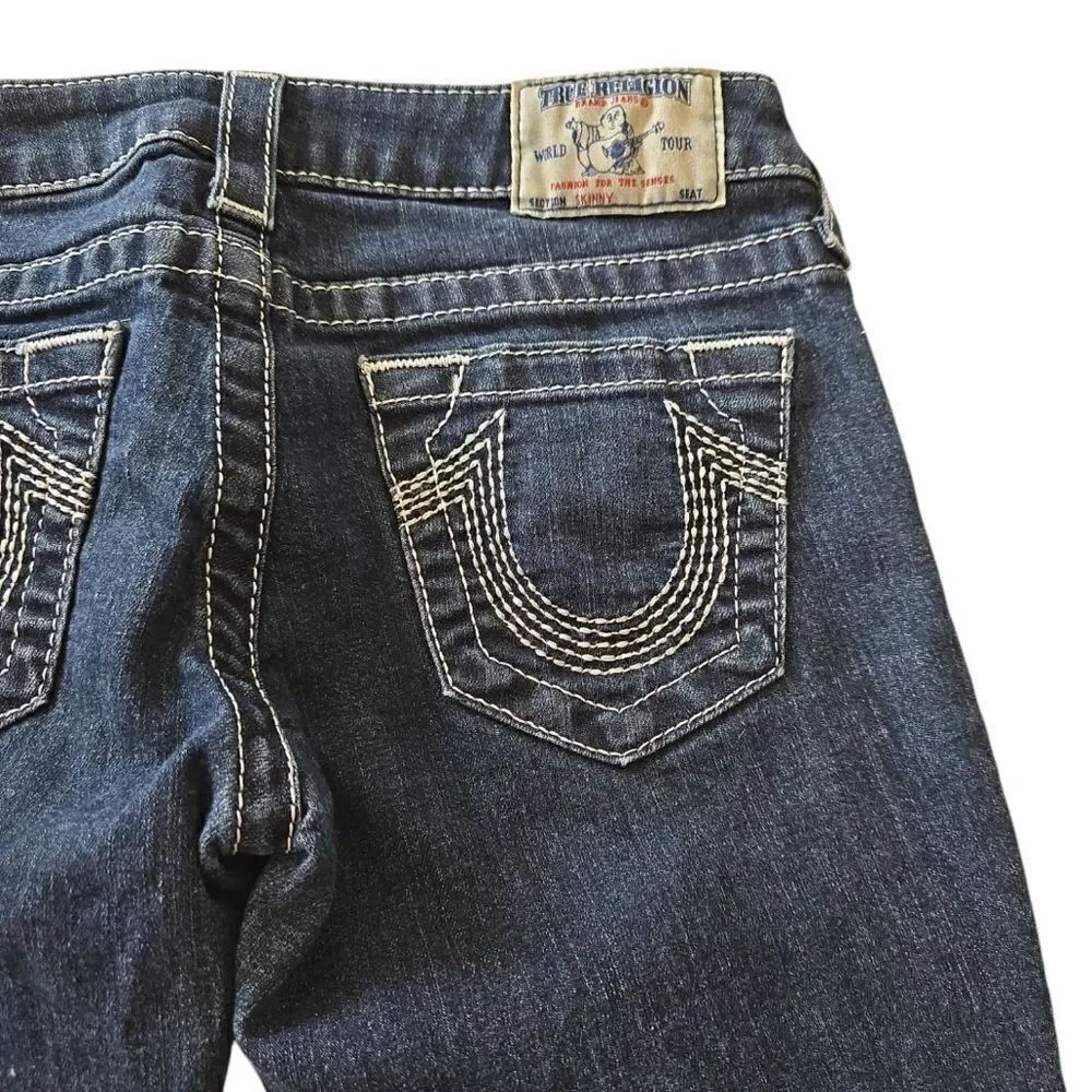True Religion size 26 Skinny Leg